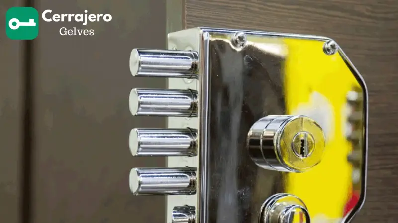 Instalación de puertas blindadas en Carmona